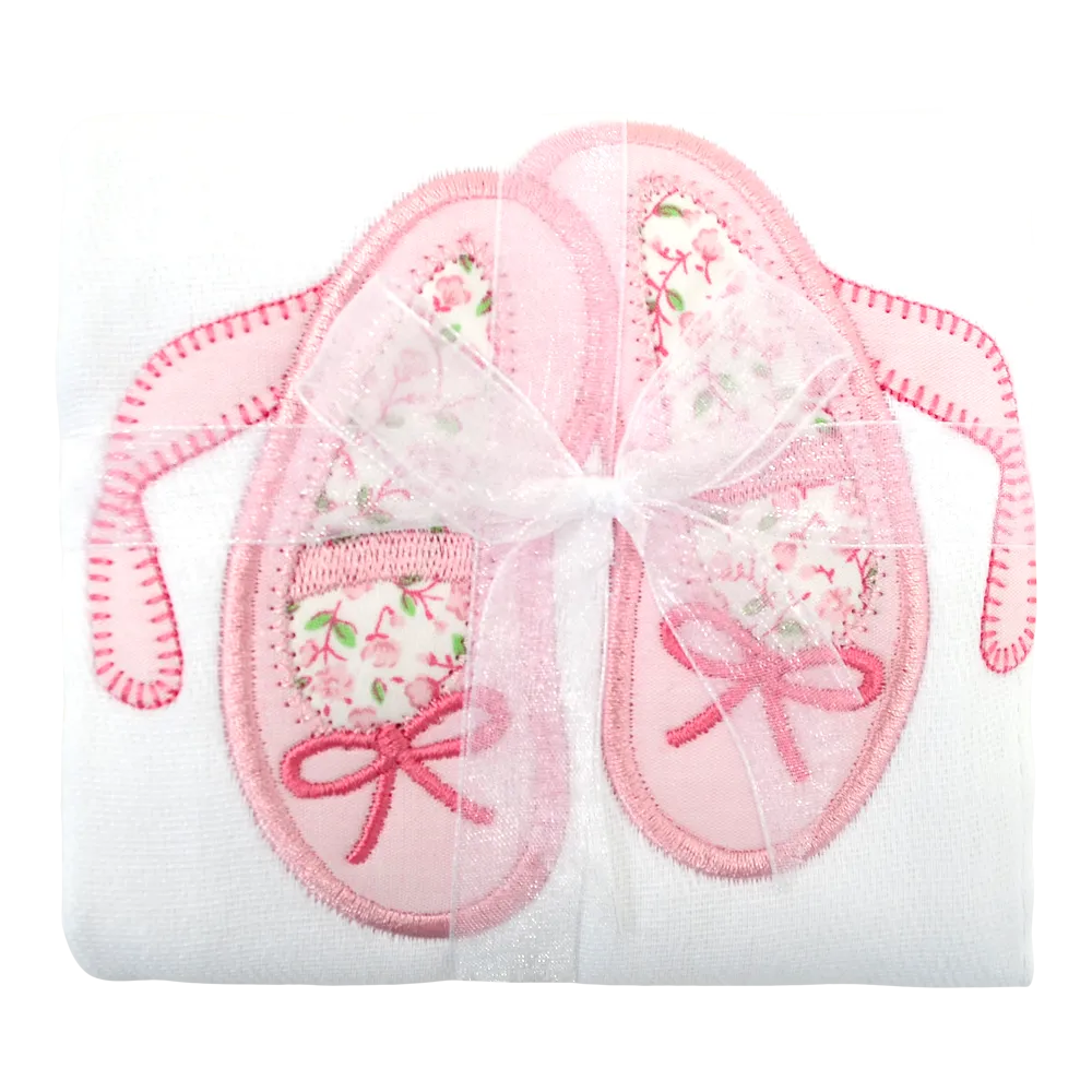 3 Marthas Applique  Burp Pad