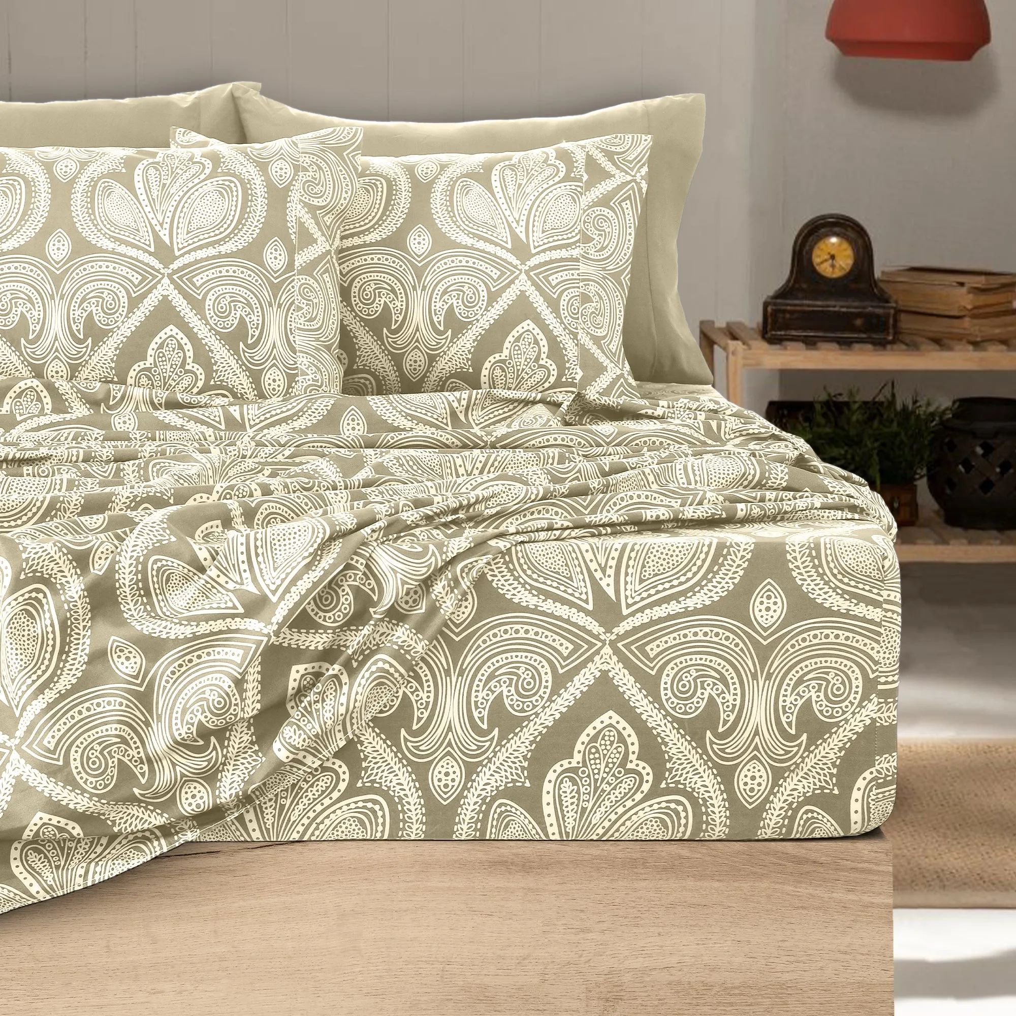 6-Piece Paisley Print Deep Pocket Bed Sheets Set