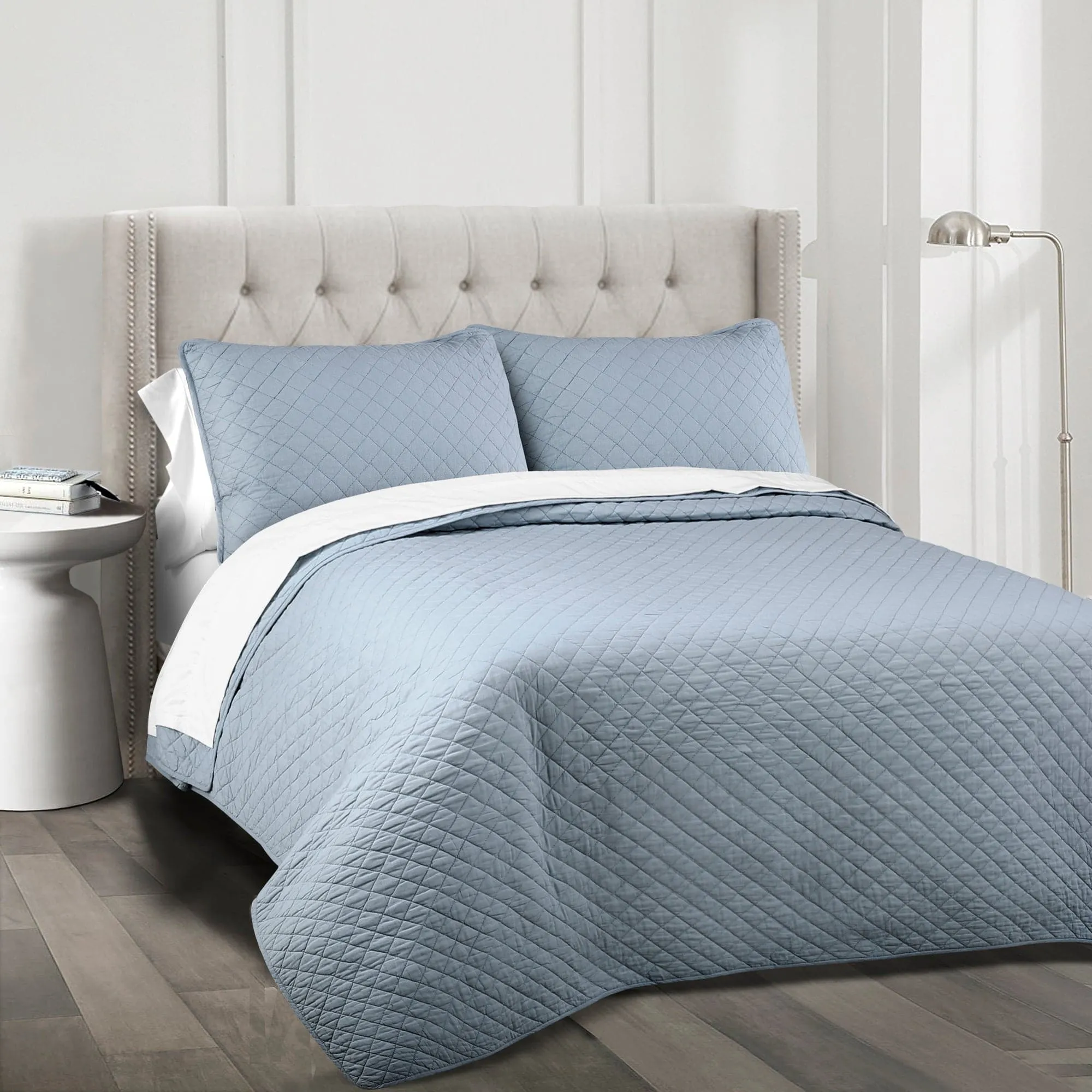 Ava Diamond Oversized Cotton Quilt Set