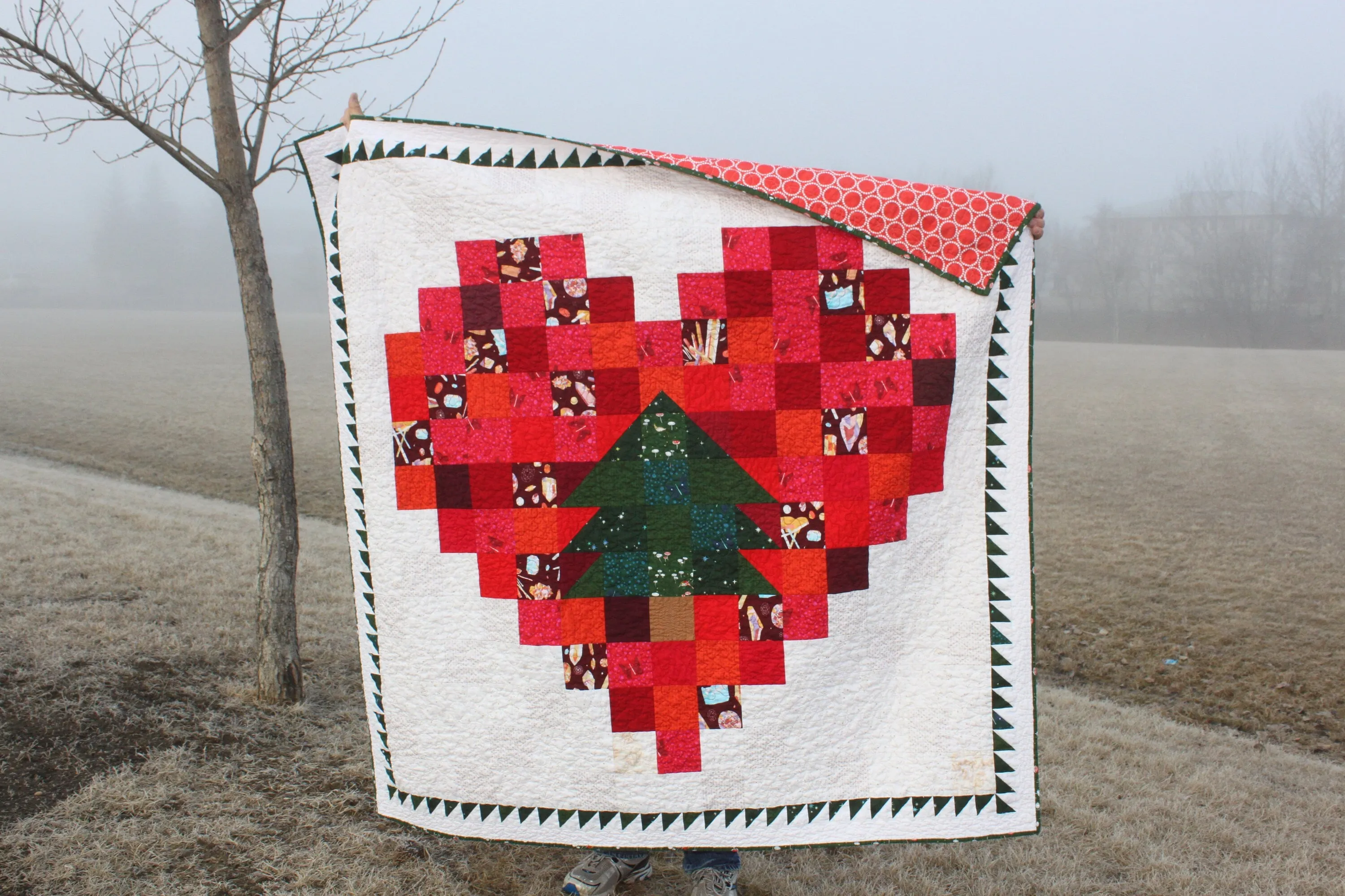 Christmas Quilt PDF Pattern, Christmas Tree Quilt, charm square pattern, tree lover's quilt pattern, Christmas Heart Quilt