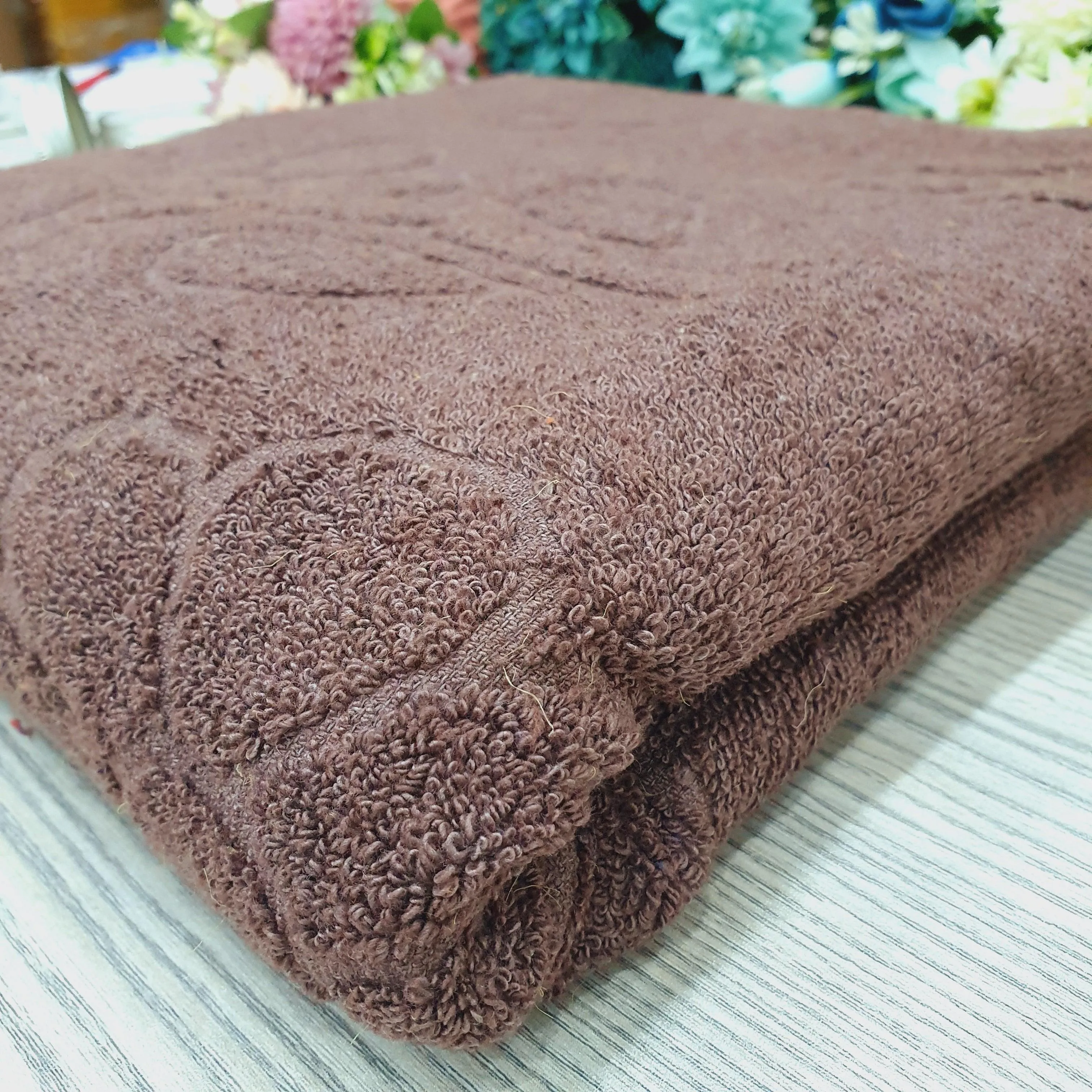 Jacquard Large Towel - Multiple Colors