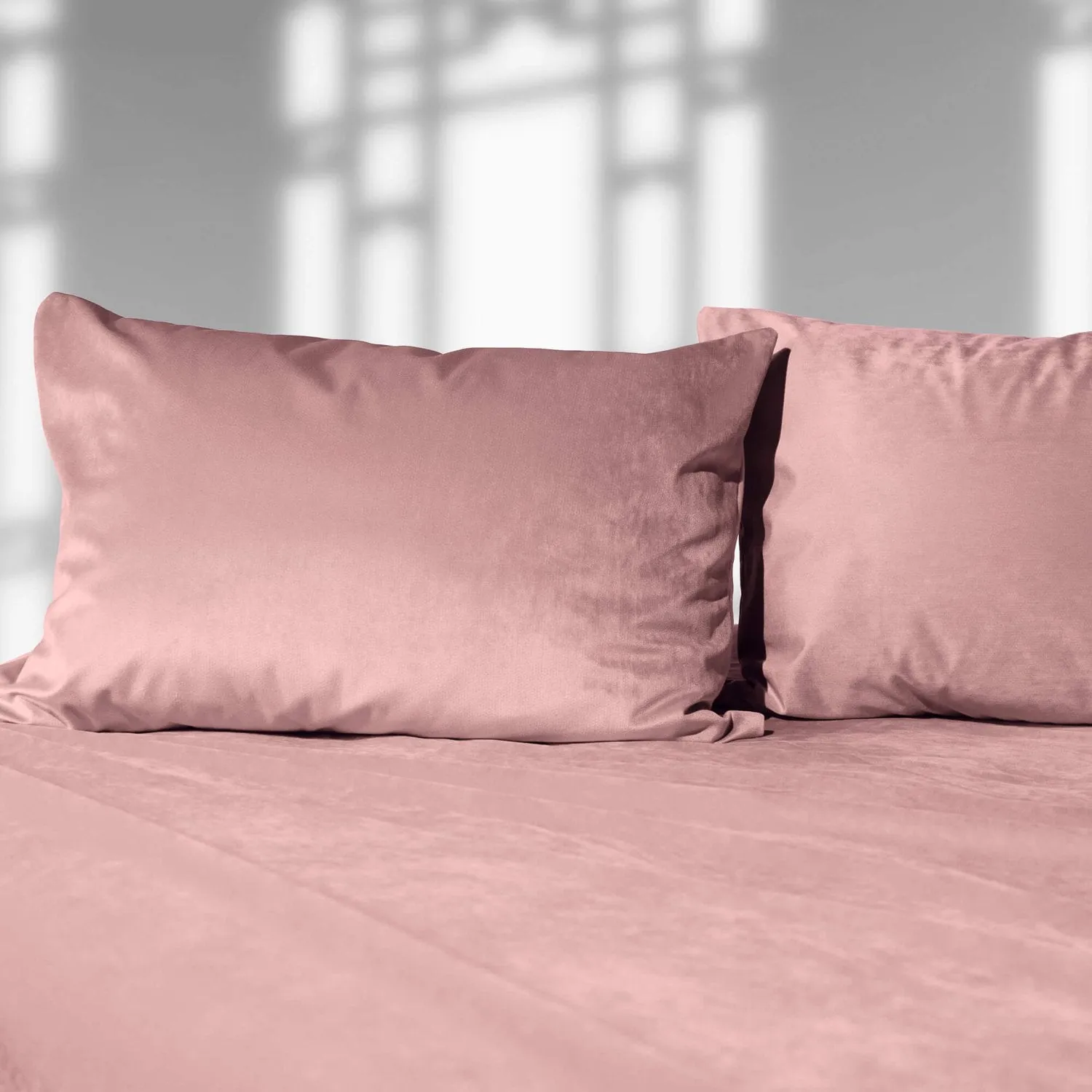 Liberator Liquid Velvet Sheet and Pillowcases Queen