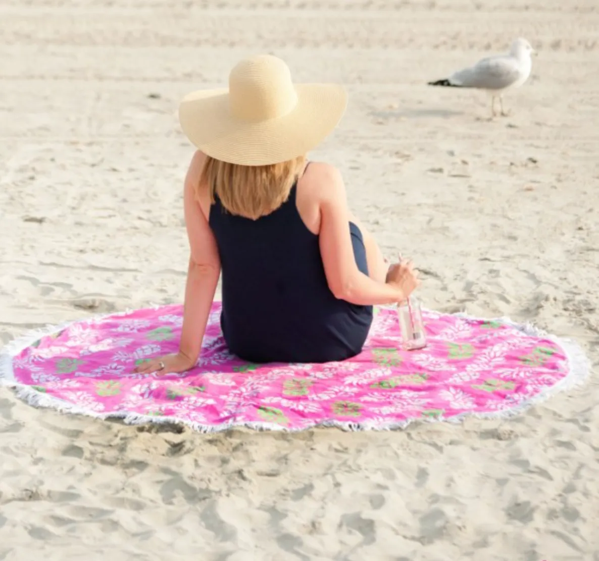 Pineapple Of My Eye Sand Circle - Round Beach Towel