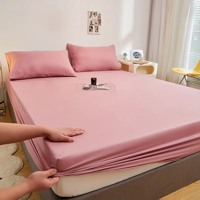 Soft and Cozy Polyester Fitted Sheet for Deep Mattresses