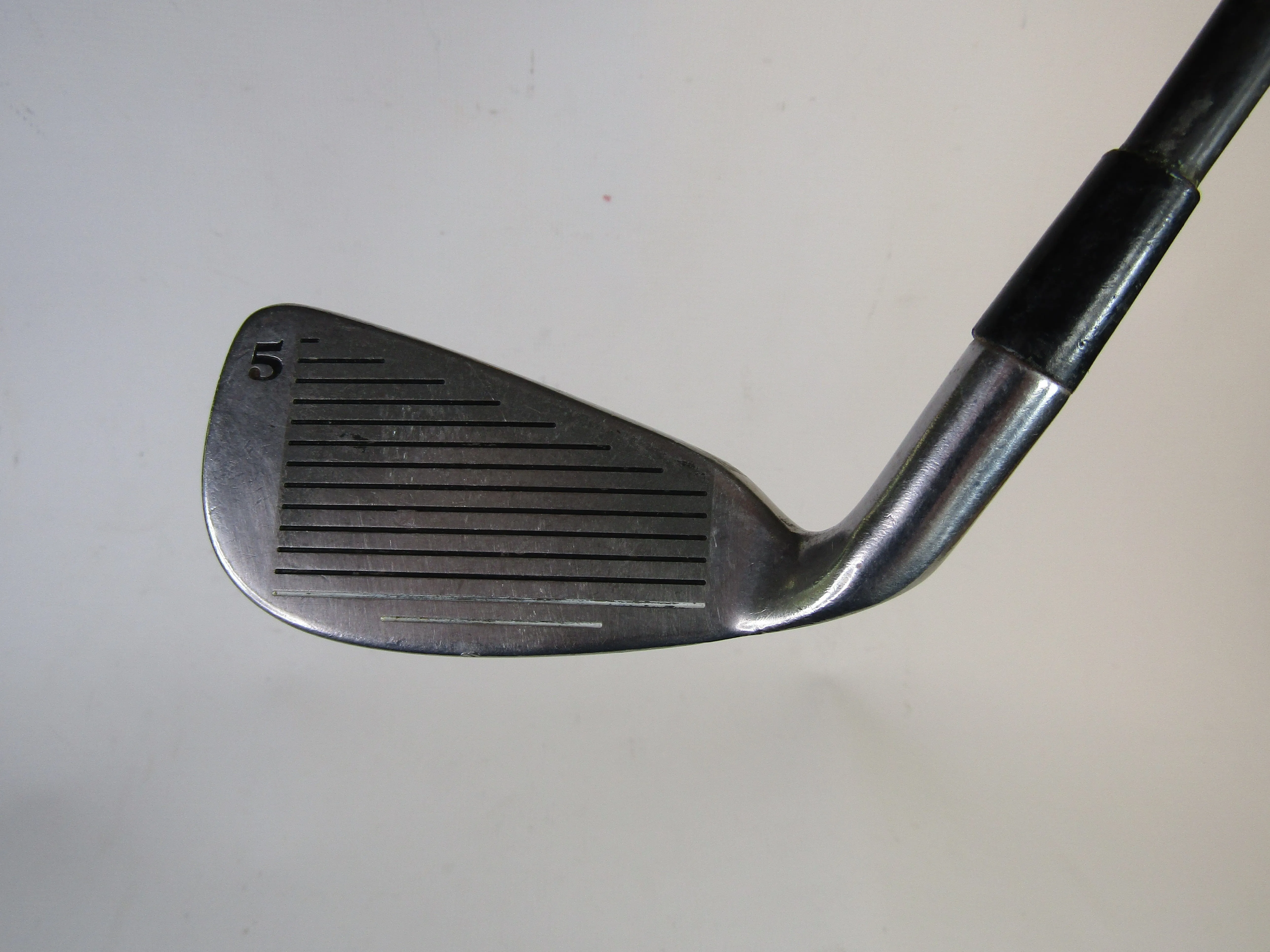 The Warrior Tour #5 Iron Regular Flex Graphite Men's Right