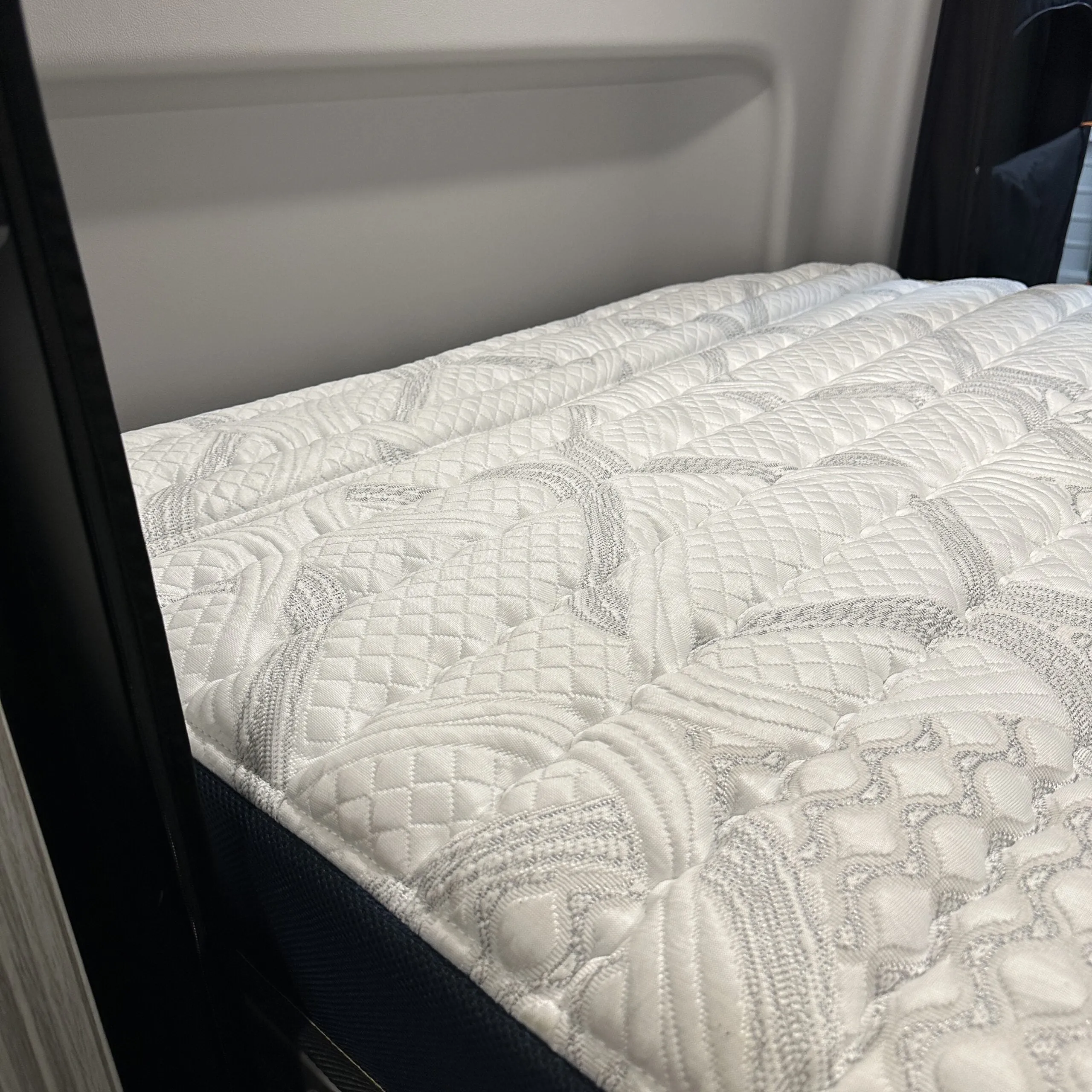 ULTRA Luxe Mattress - REVEL '19 - '24, TERRAIN, LAUNCH