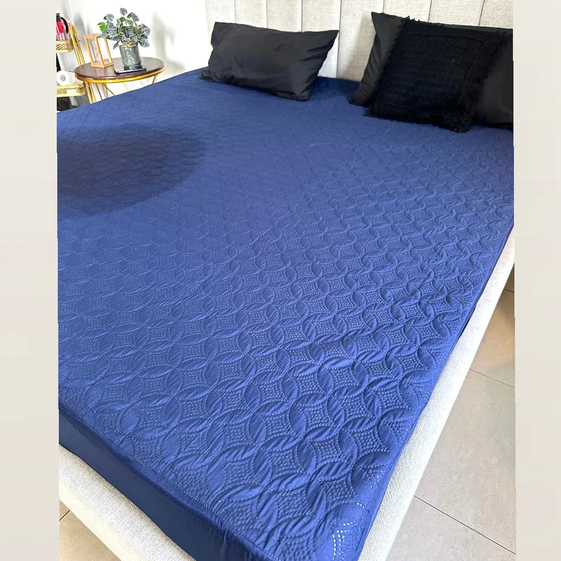 Waterproof Mattress Protector (Double Bed)